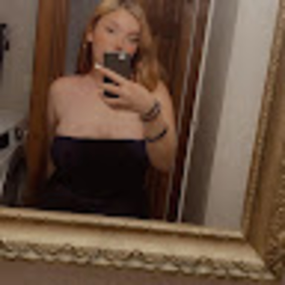 Meet your Posher, Hailee